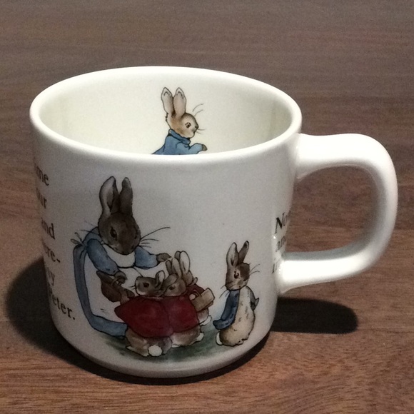 Peter Rabbit Wedgewood Mug - Picture 2 of 7
